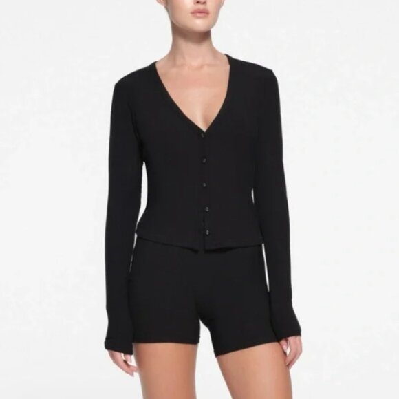SKIMS Sweaters - SKIMS Soft Lounge Cardigan Womens Small Onyx Black Button Front Long Sleeve NEW
